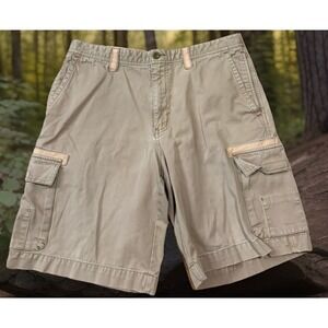 Eddie Bauer Mens 33 Cargo Shorts Beige Loose Fit Canvas Outdoor Outfitter Hiking